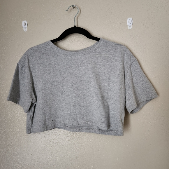 Black & Grey Crop Top Bundle - Forever 21, Shein, & Hot Topic - Picture 7 of 15